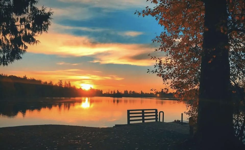 Another public beach on the lake 