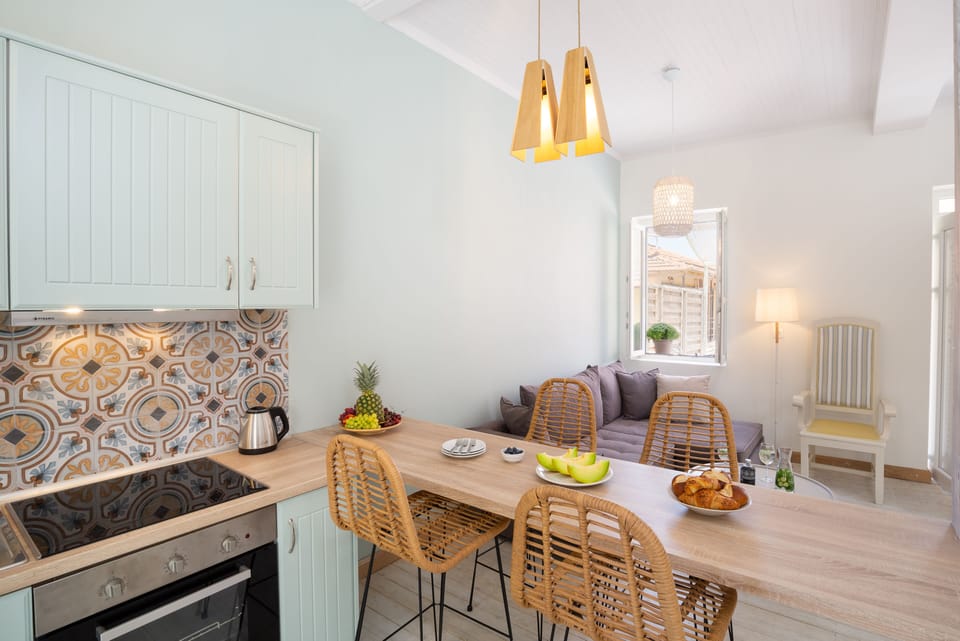 Comfort House | Living area | Flat-screen TV