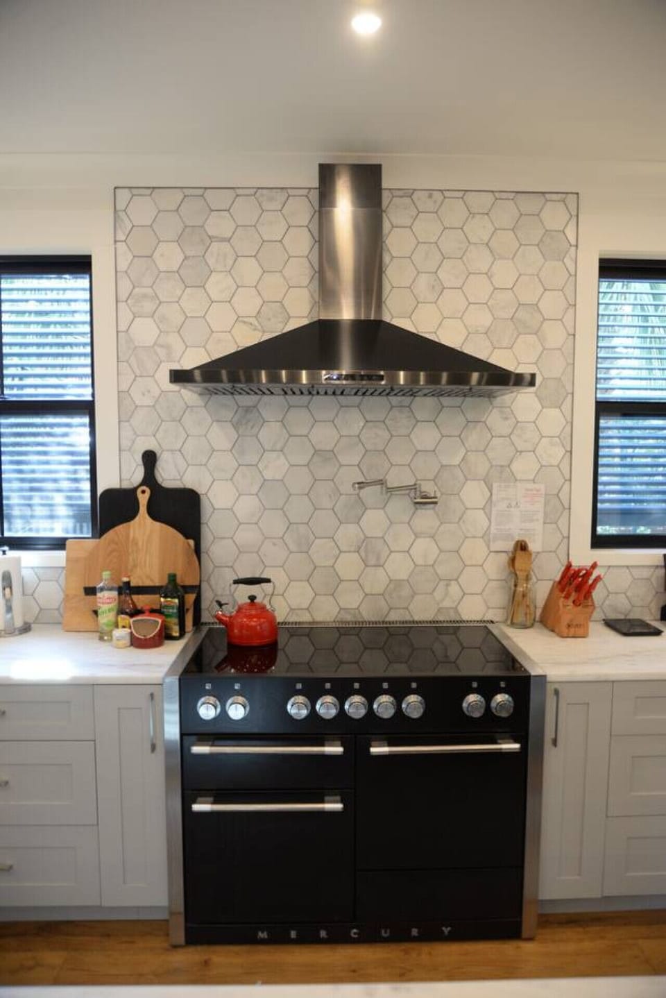 AGA Mercury Oven/Stove with vented range hood