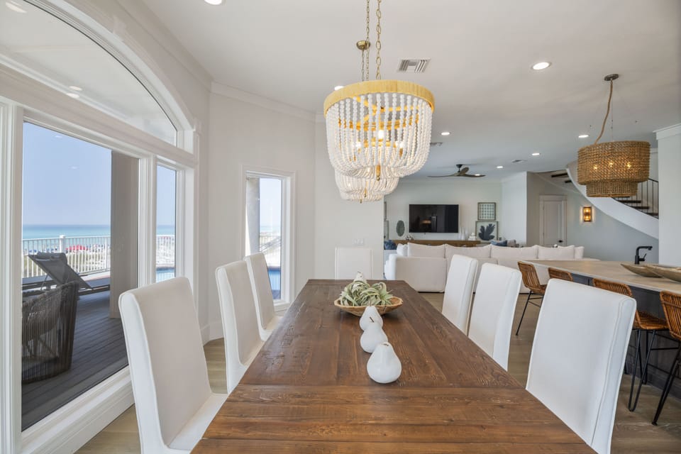 Dining Table w/ 8 Chairs