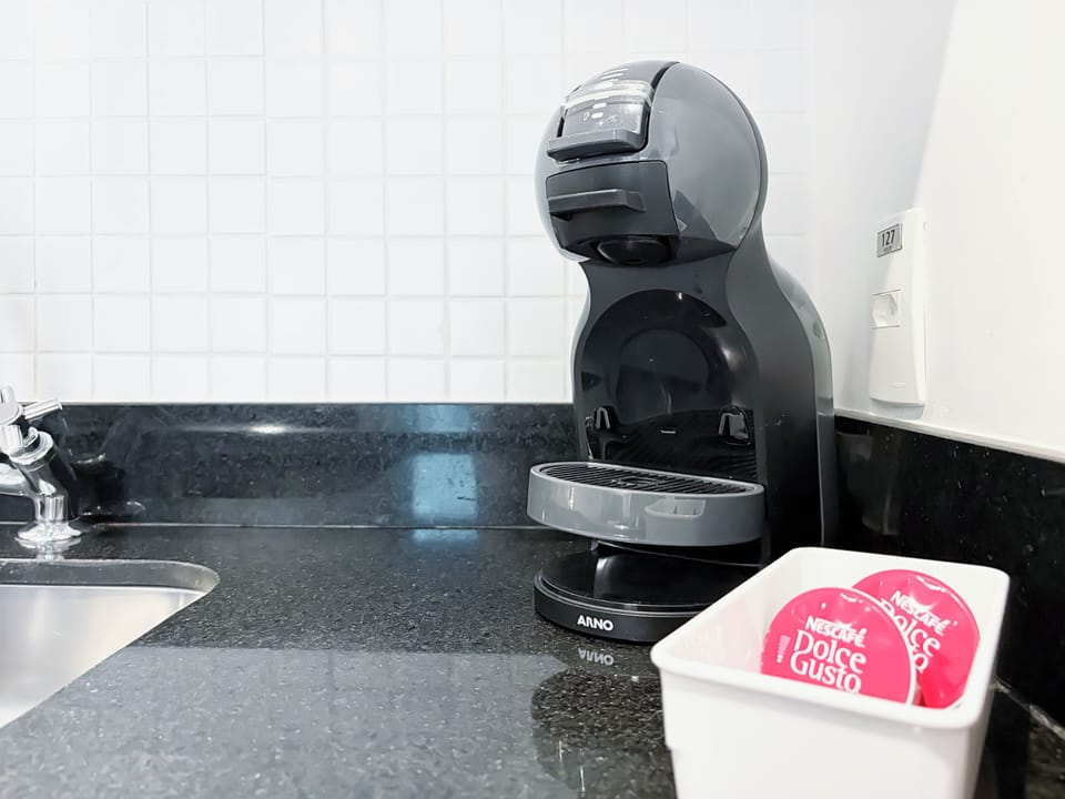 Standard Room, 1 Bedroom | Private kitchen | Fridge, microwave, stovetop, coffee/tea maker