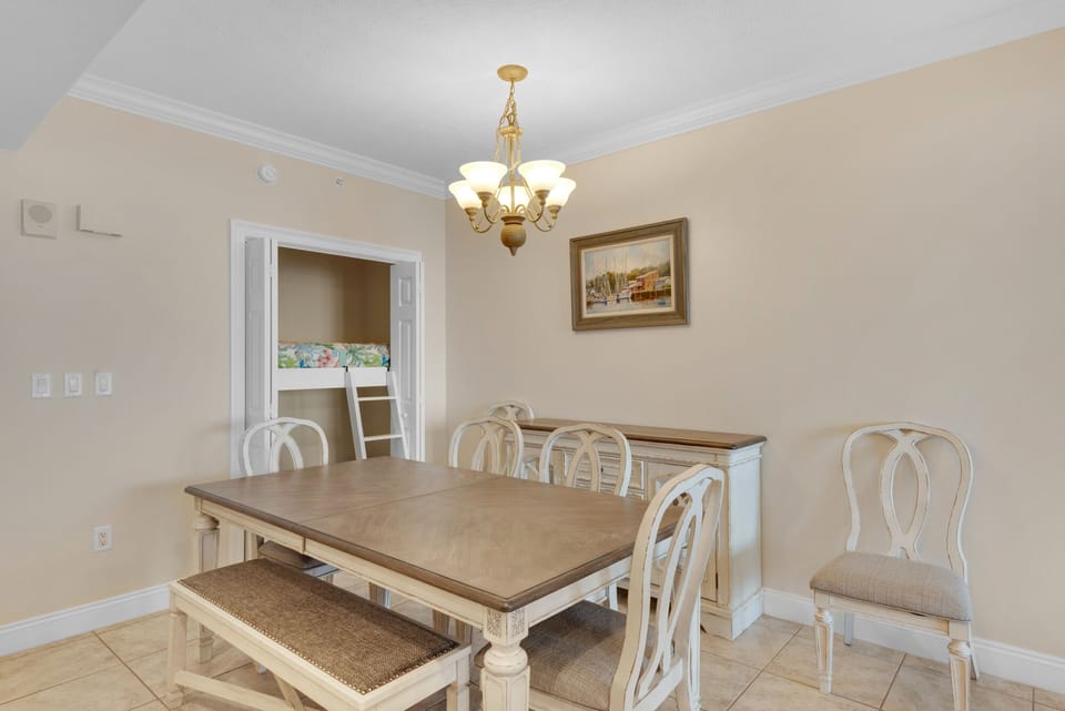 Condo, Multiple Beds, Pool Access | Dining