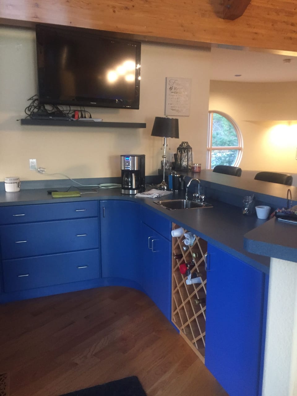 Bar area