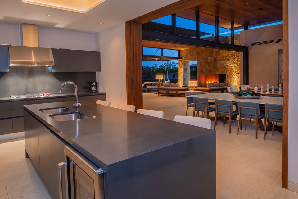 Kitchen and dining area