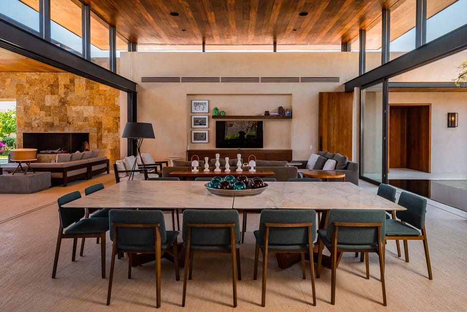 Kitchen and dining area