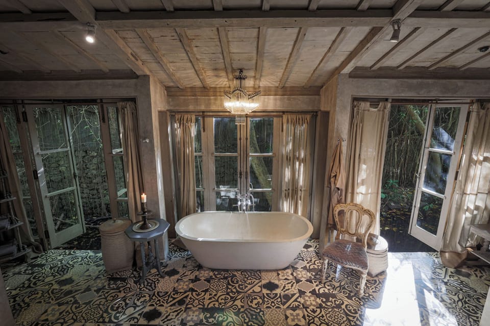 Traditional Vintage Teak House | Bathroom | Free toiletries, hair dryer, bathrobes, towels