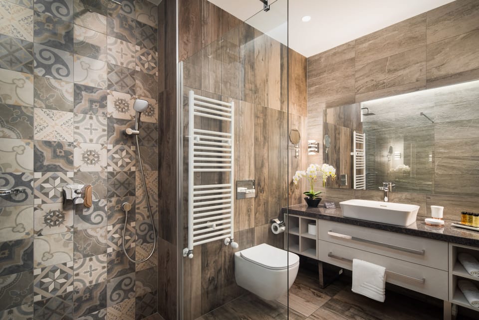 Shower, rainfall showerhead, hair dryer, slippers