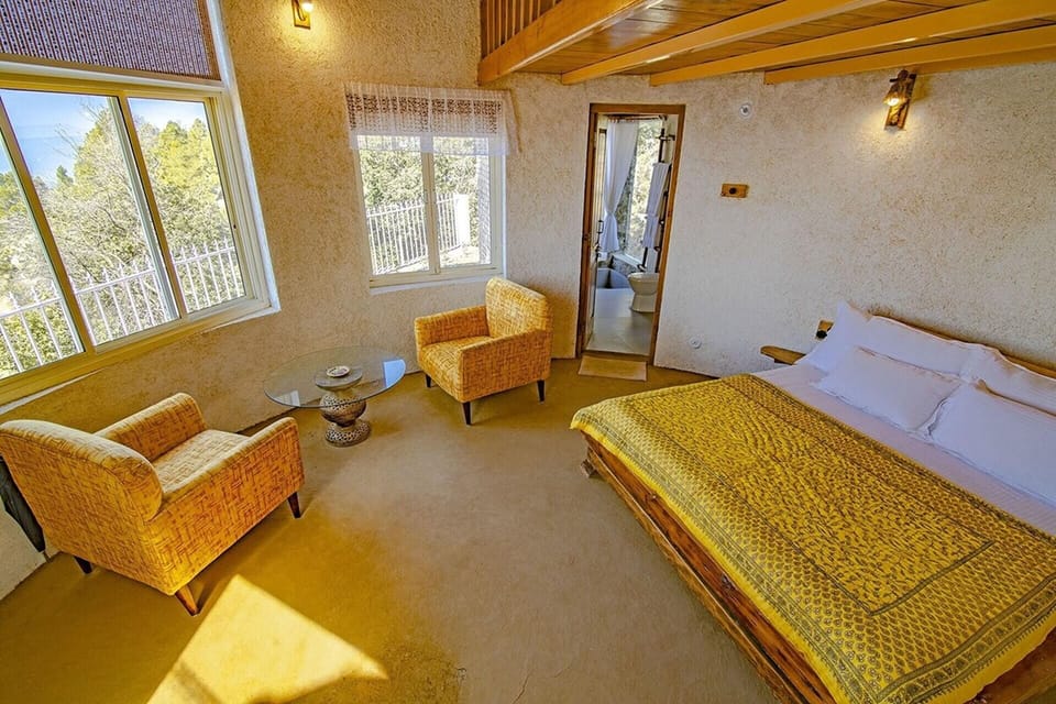 Classic Cottage | Individually furnished, WiFi, bed sheets