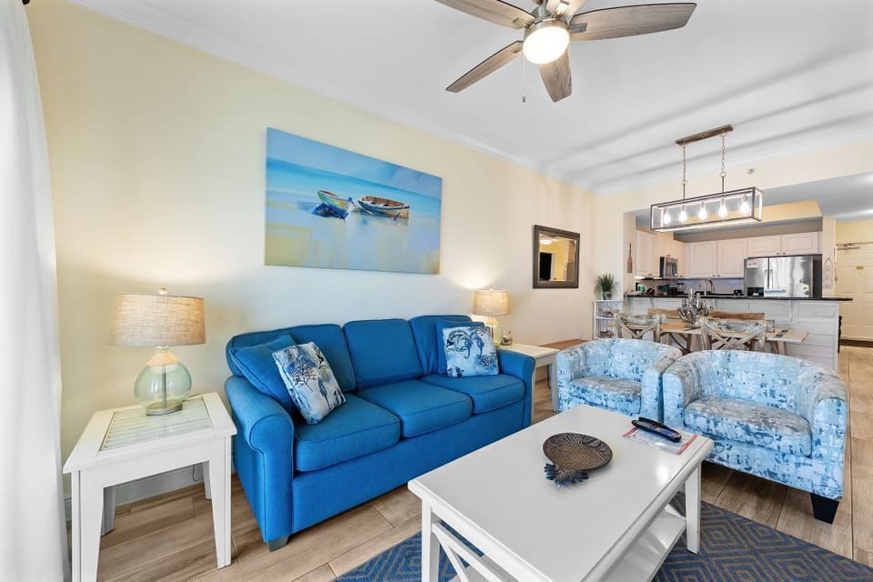 3 Crystal Tower 1805 Living Room