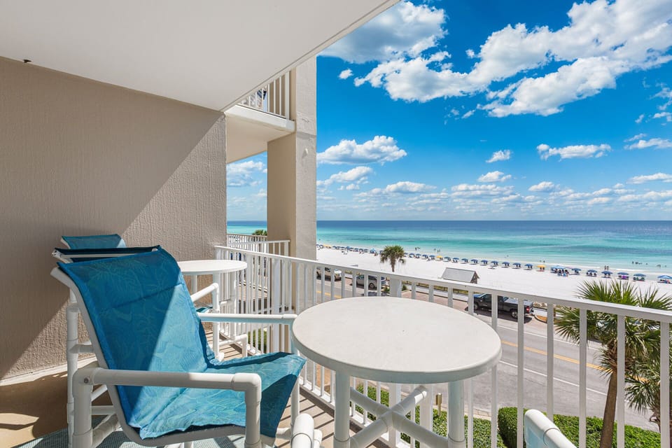 Majestic Sun 310B Balcony