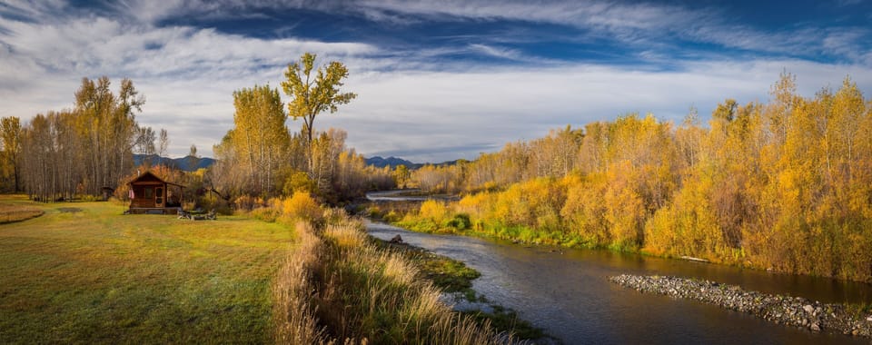 Warming Hut on banks of Cottonwood Creek & Gallatin River. Approx. 200 yard walk