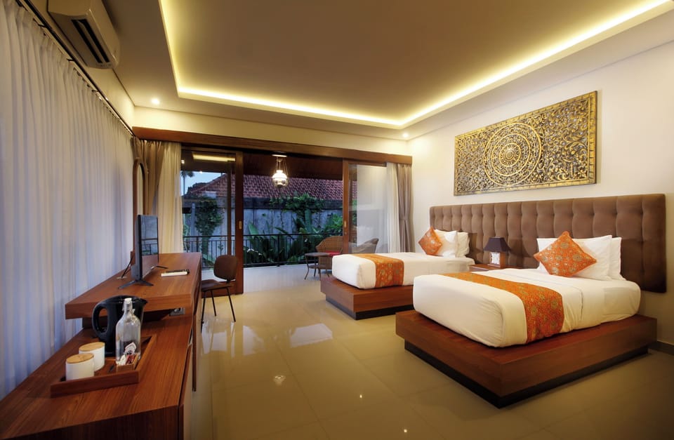 Super Deluxe | Minibar, rollaway beds, free WiFi, bed sheets