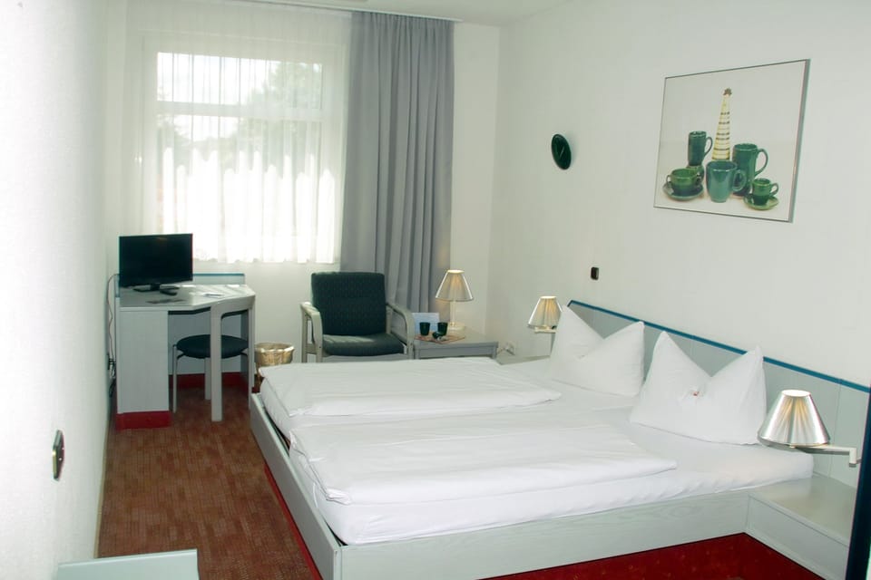 Standard Double Room | Hypo-allergenic bedding, blackout drapes, rollaway beds, free WiFi