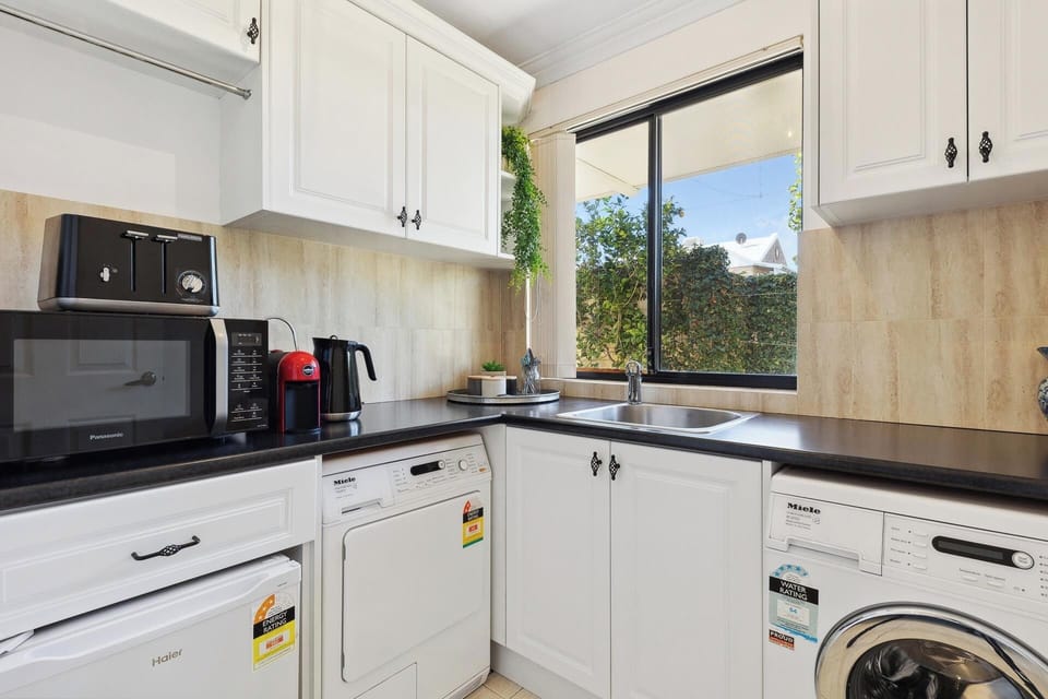Kitchenette