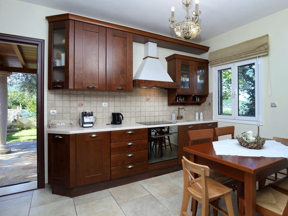 an open plan kitchen ,dinning area 