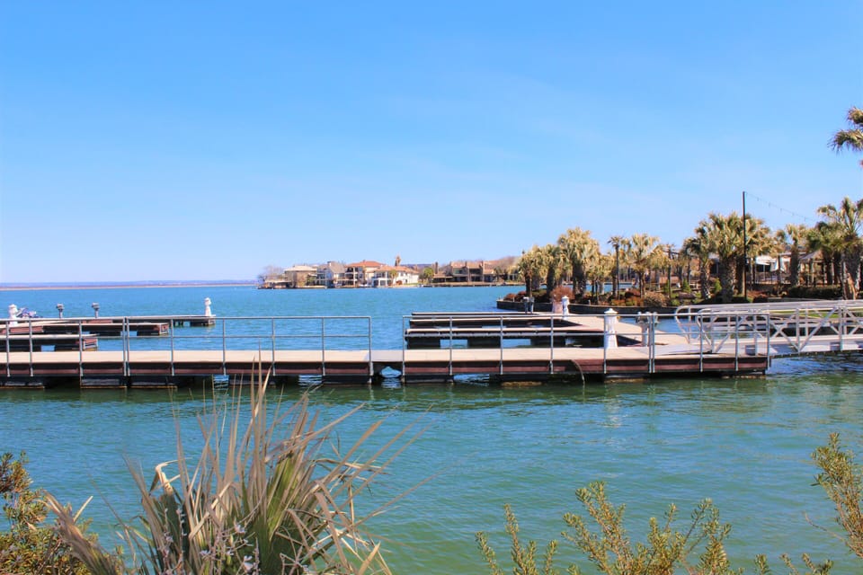Dock & Shoreline