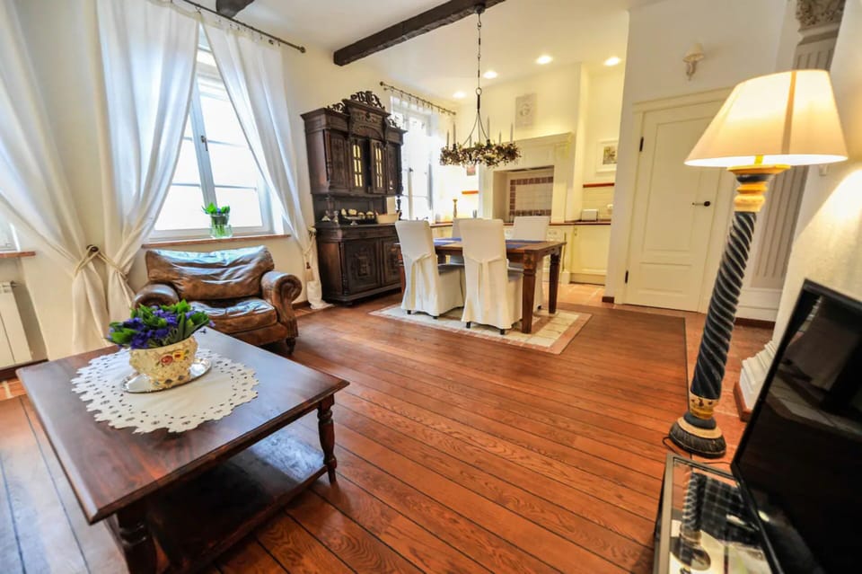 Apartment | Living room | 42-inch flat-screen TV with cable channels, LCD TV, DVD player