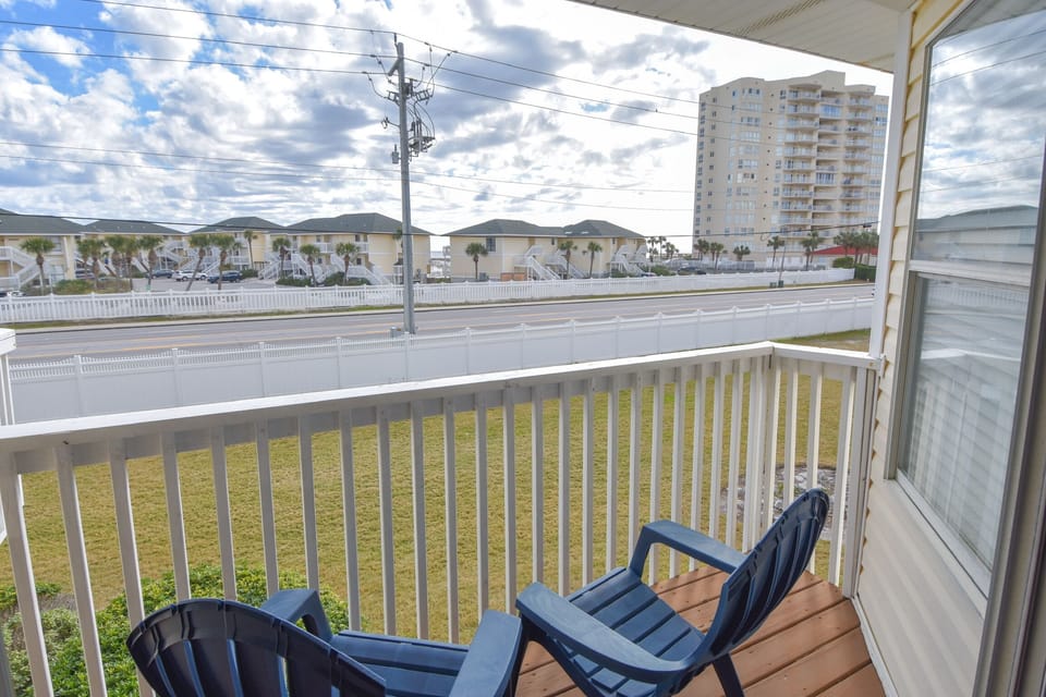 Enjoy coffee on your bedroom balcony with a gulf view!