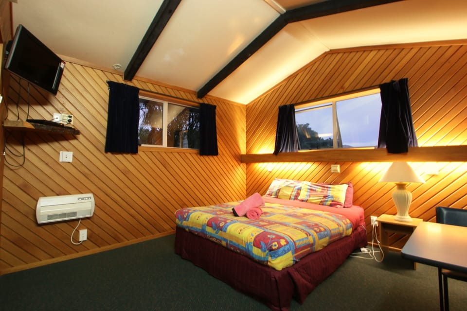 Backpacker Double Ensuite | WiFi (free)