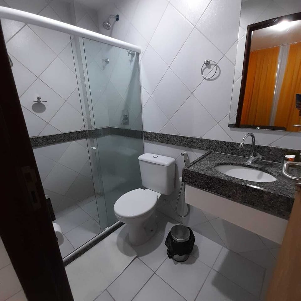 Standard Room | Bathroom | Shower, free toiletries, towels, soap