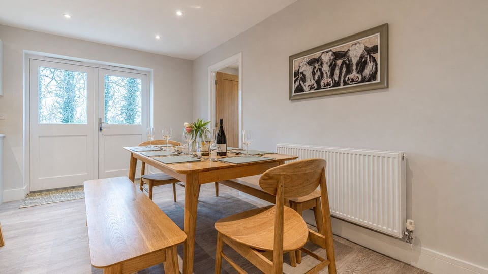 Dining area, Maple House, Bolthole Retreats
