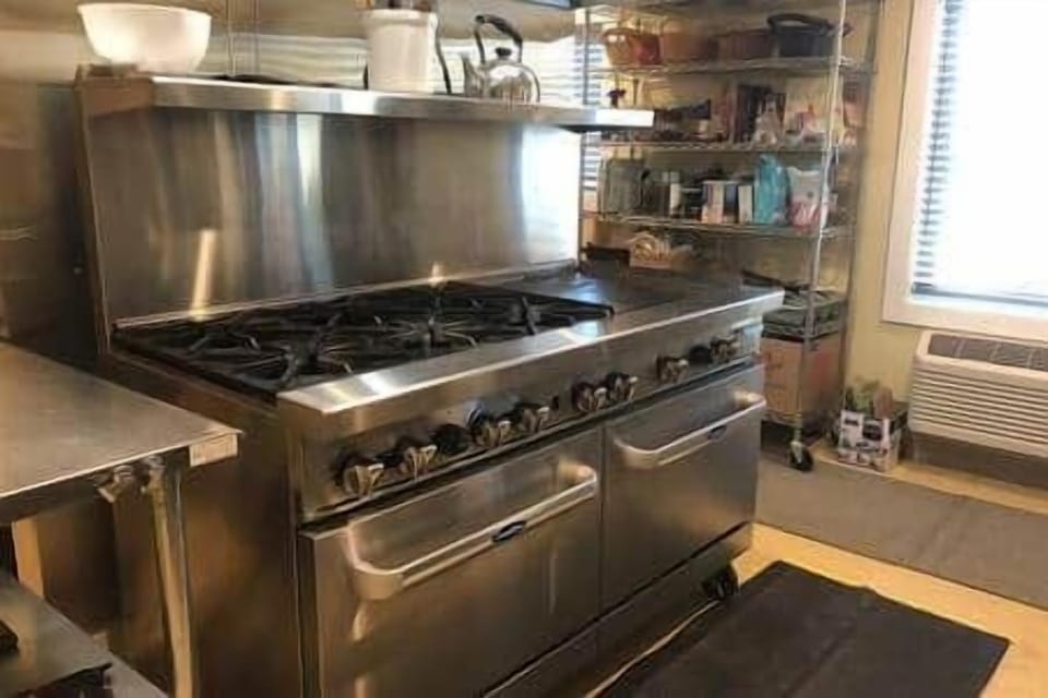 Commercial stove in Lodge kitchen