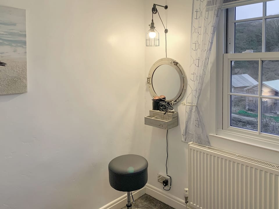 Double bedroom | Quaker&rsquo;s Cottage, Skinningrove, near Saltburn-by-the-Sea