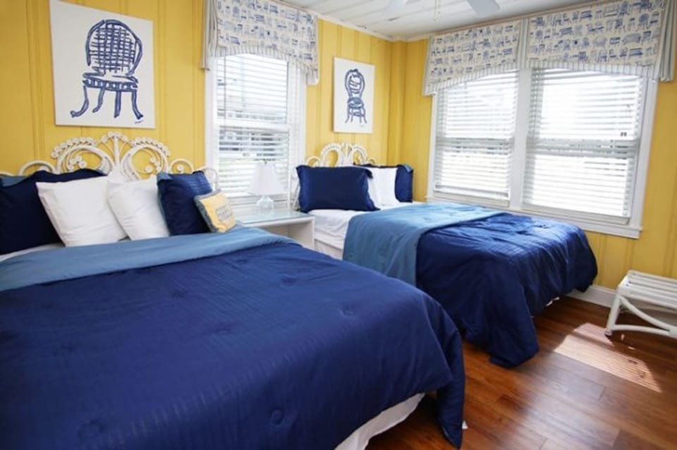 There is different sleeping arrangements to accommodate all families.