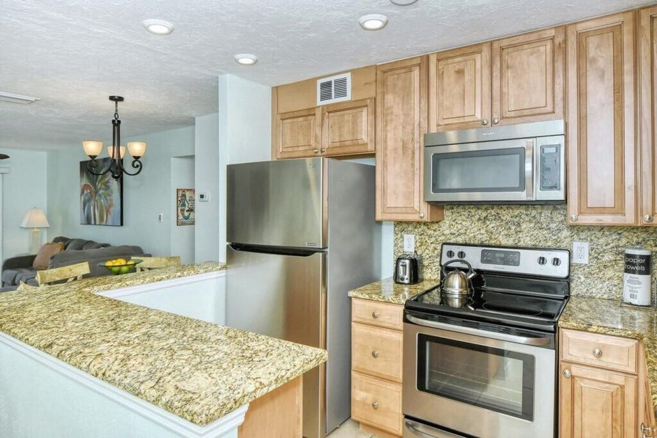 KitchenCounter