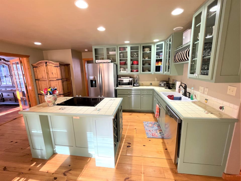 Well appointed kitchen.  We love to cook/bake.  Everything you need!