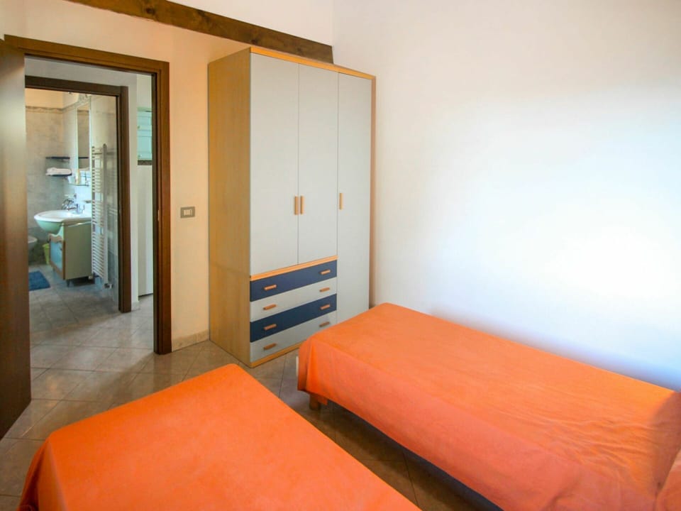 Property, Furniture, Comfort, Bed, Building, Wood, Textile, Orange, Bed Frame, Interior Design