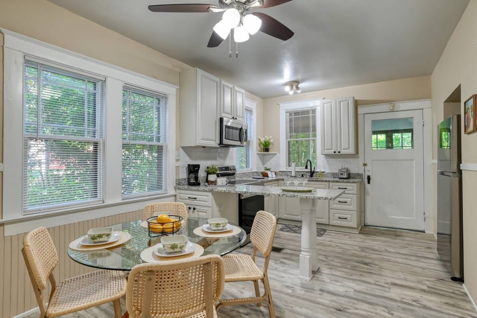 The kitchen has been recently renovated!