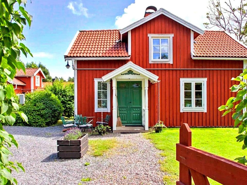 House | Exterior