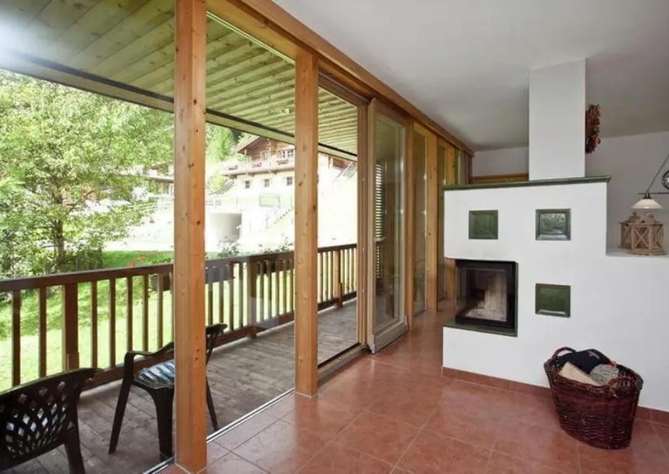 House | Balcony