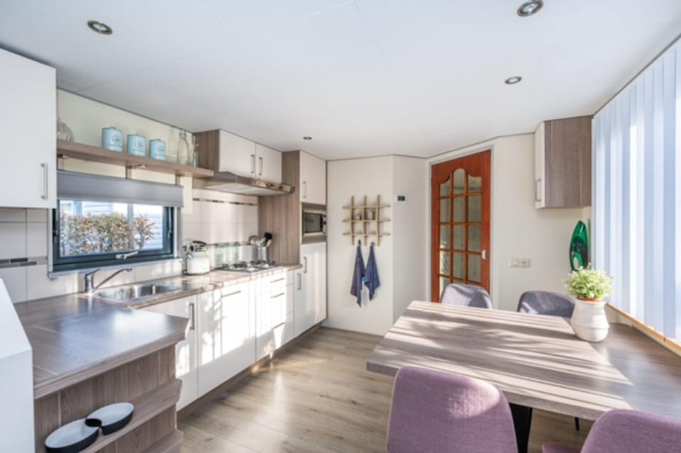 House | Dining