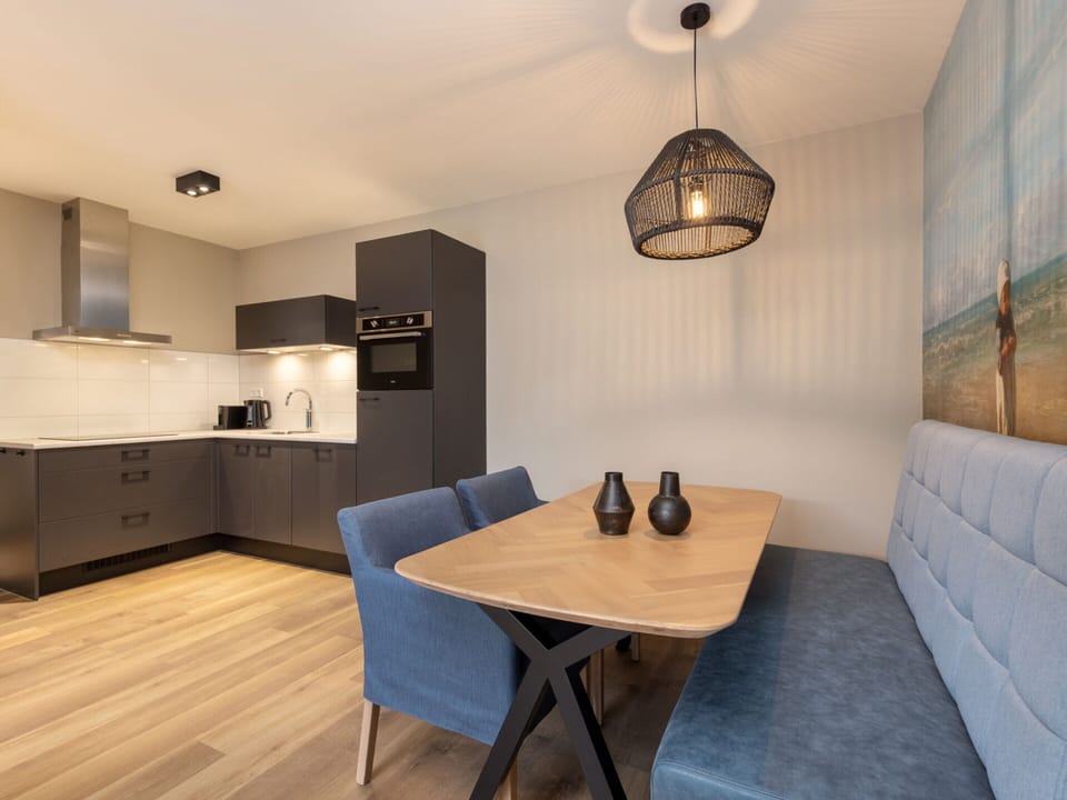 Apartment | Dining