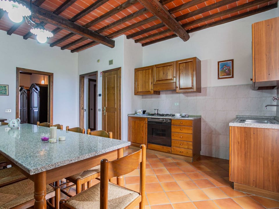 House | Private kitchen | Highchair
