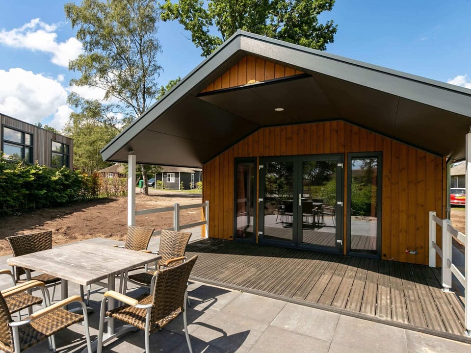 Chalet | Dining