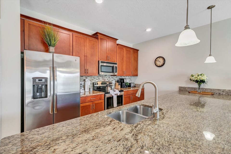Fully equipped kitchen area.