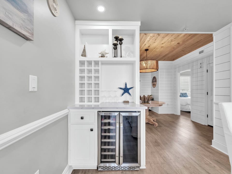 Wet bar