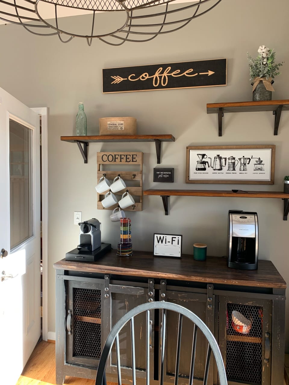 Coffee bar & Espresso machine. 