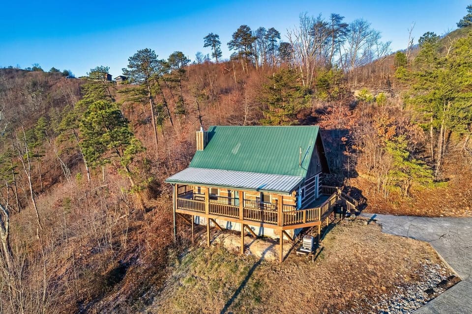 Your cabin is perfectly positioned for privacy and views.