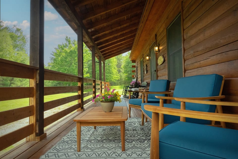 Take advantage of comfortable outdoor living! 