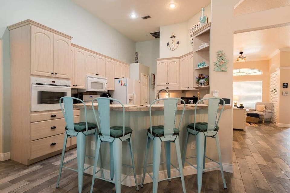 snack bar in kitchen