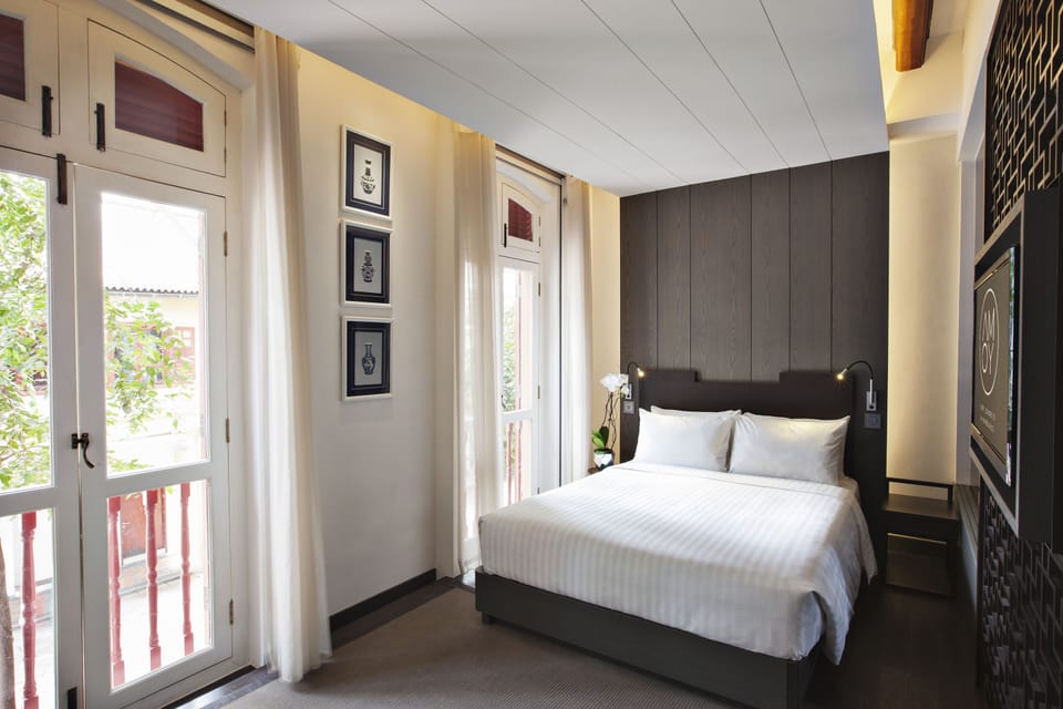 Deluxe Room | Premium bedding, minibar (free items), in-room safe, desk