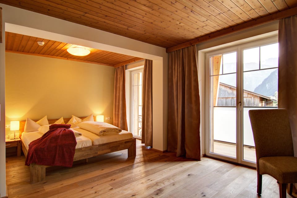 Standard Double Room, Balcony, Mountain View | In-room safe, free WiFi, bed sheets