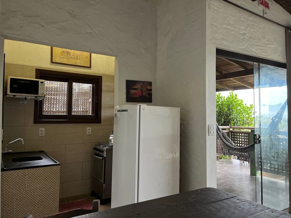 Traditional Double Room | Private kitchen | Microwave