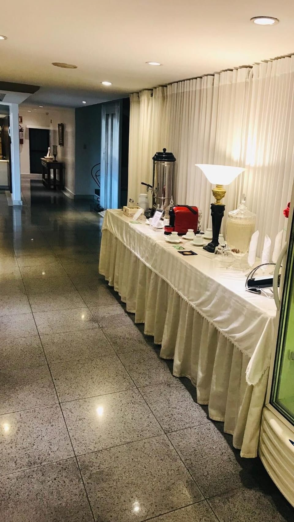 Meeting facility