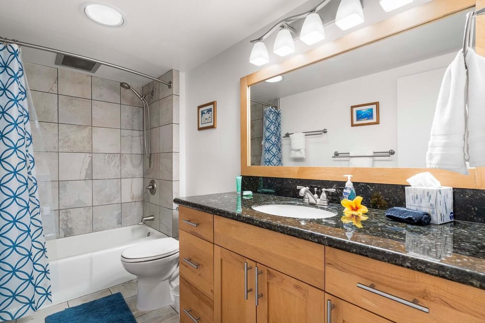 Bathroom in our Kona Hawai'i vacation rental