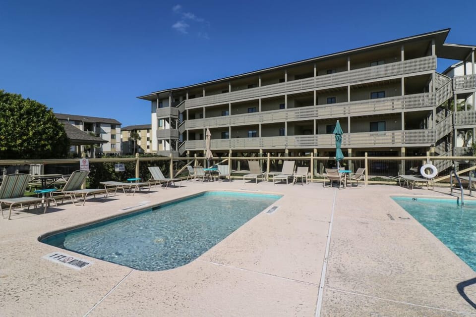 Pool area